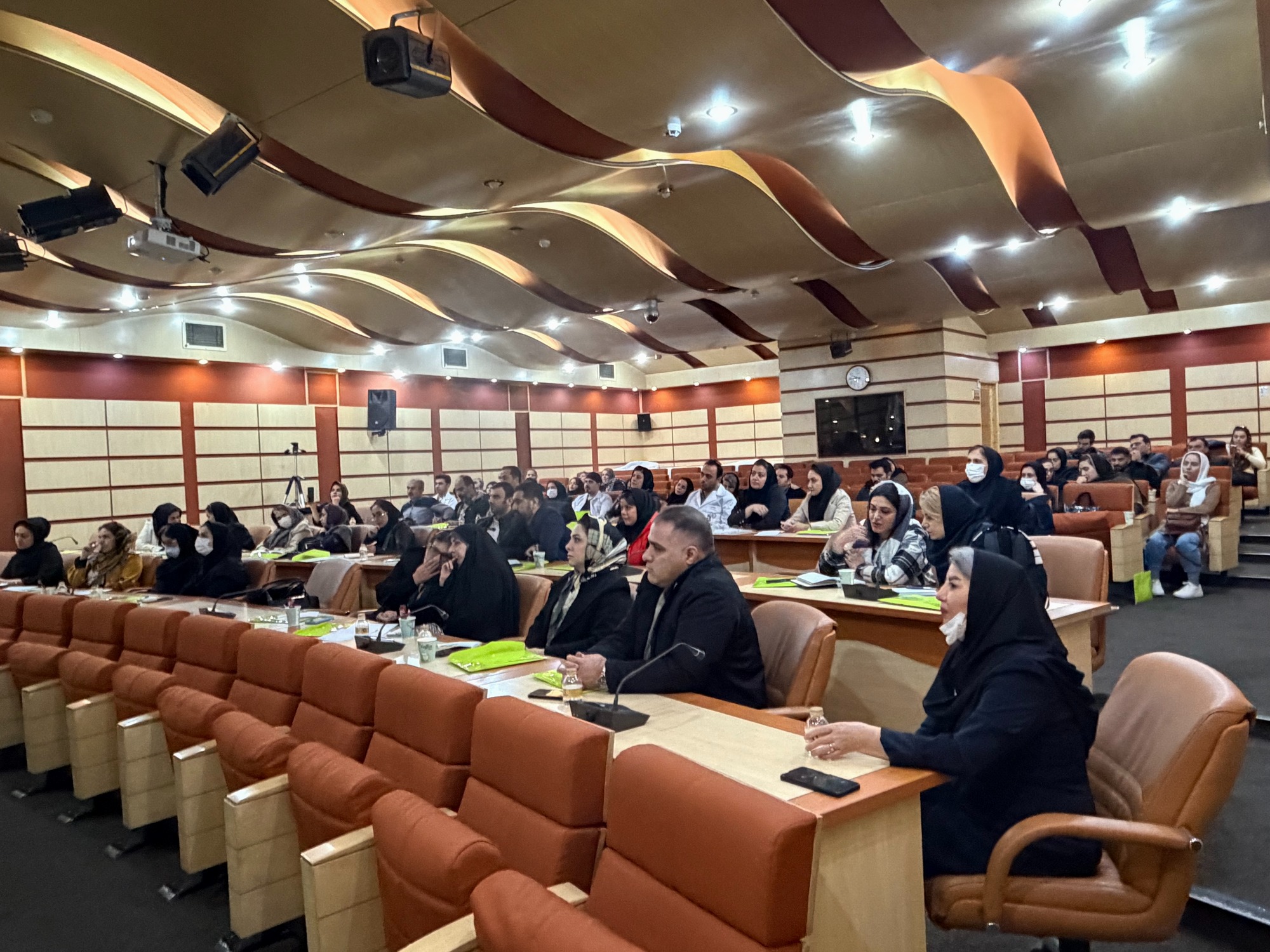 برگزاری کلاس مدیریت استریلیزاسیون-بیمارستان شهید هاشمی نژاد