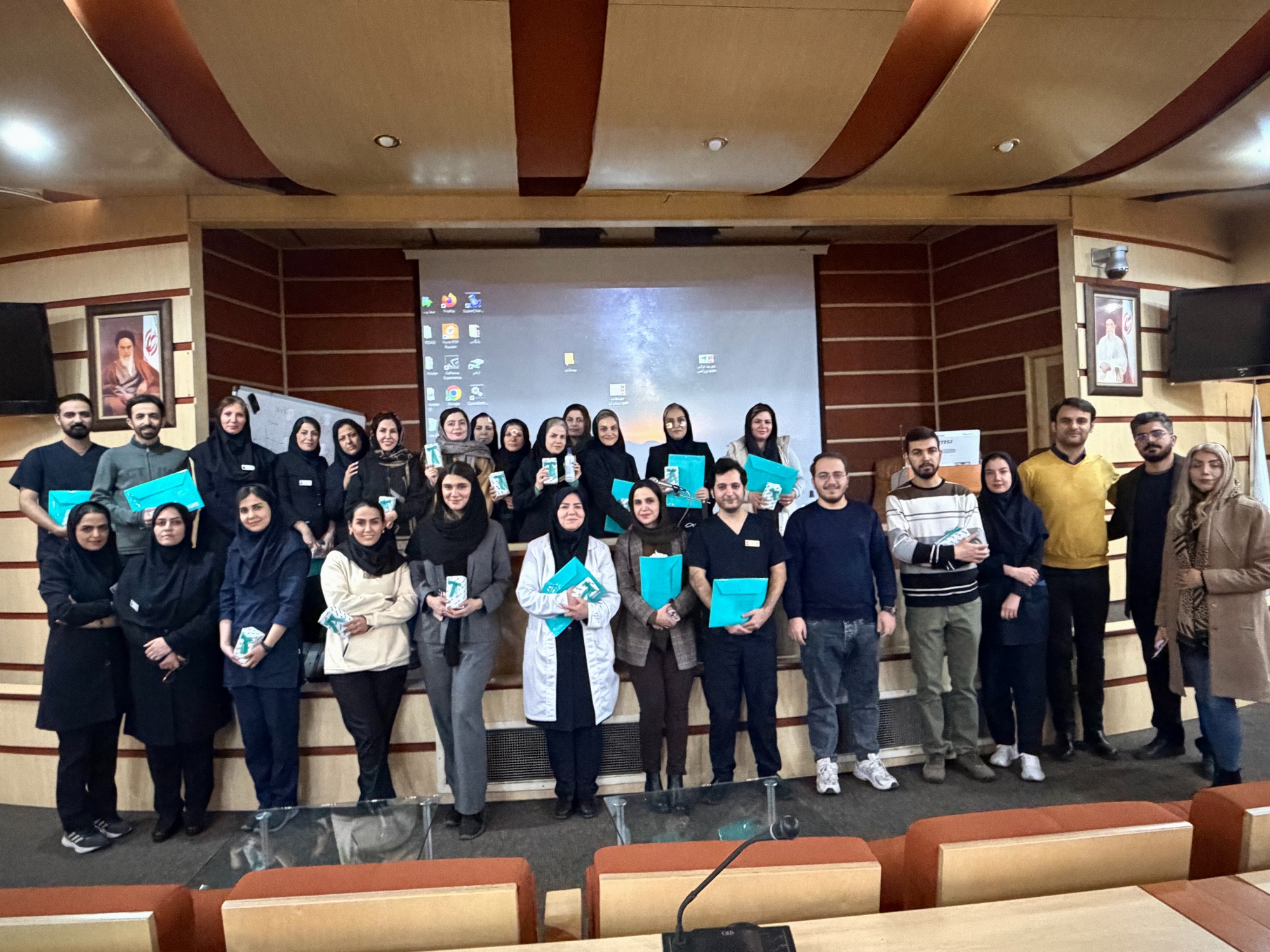 برگزاری جلسه ششم پایگاه زخم- بیمارستان شهید هاشمی نژاد